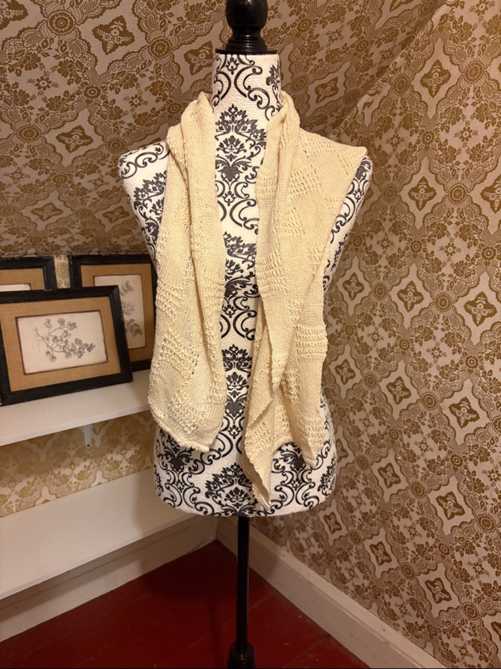 Vintage Ann Taylor Cream cotton & linen scarf